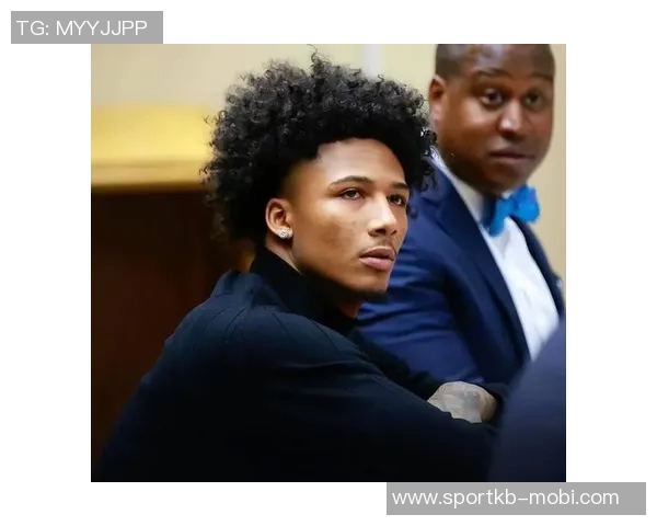 今日缺战开拓者米奇透露文班状态良好或随队赴孟菲斯